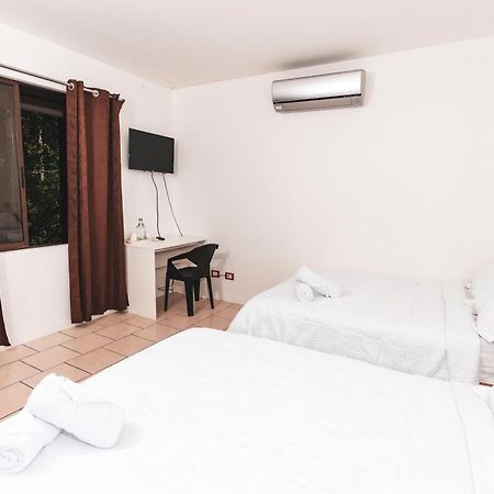 Ukinca B&B Uvita Bagian luar foto